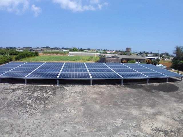 伊江島　太陽光発電施工写真